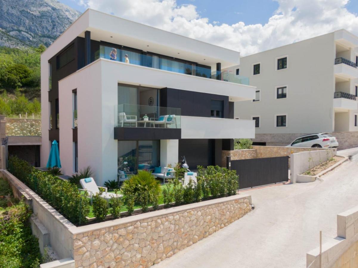 Apartmani Lara Baška Voda Kültér fotó