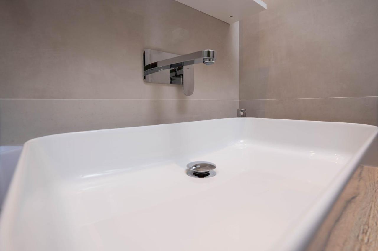Apartmani Lara Baška Voda Kültér fotó